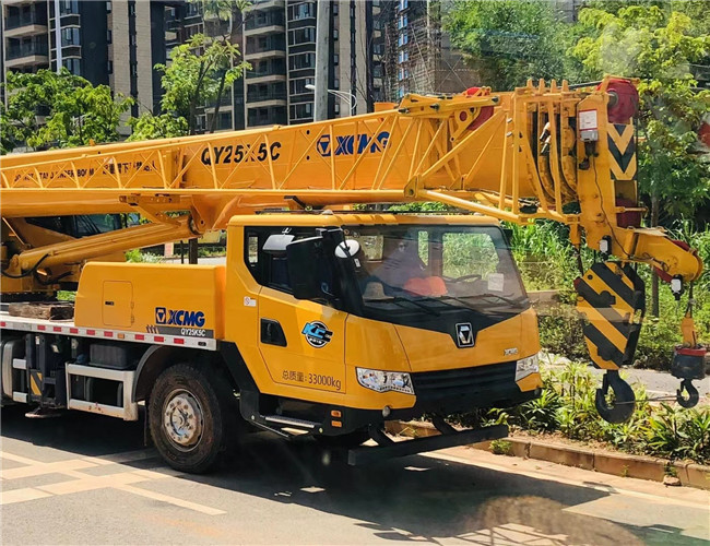 西陵区大件设备吊装租赁吊车